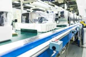 Schneider Electric modernizează şi securizează instalaţia electrică a fabricii DeLonghi din Jucu